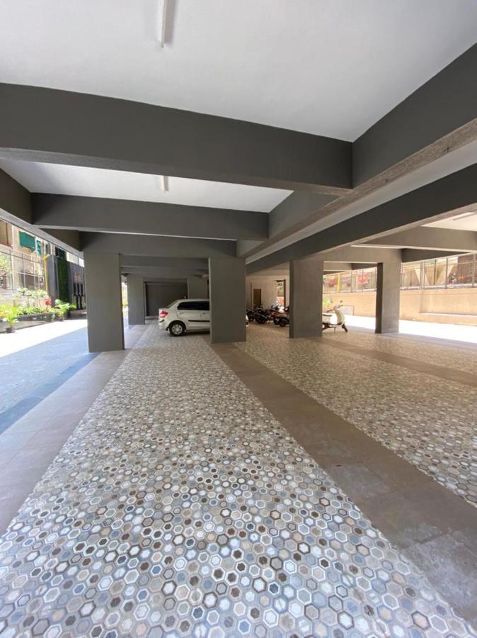 Couch & Cheese Homestel The Most Luxurious Hostel For Working Professionals & Students Pune Exterior foto